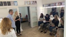 В Кропивницькому жінки-переселенки почали навчатися перукарському мистецтву