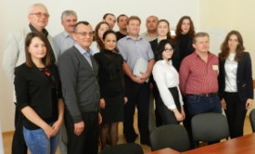 Регіональний круглий стіл «Національний діалог» у Кіровограді Регіональний круглий стіл «Національний діалог» у Кіровограді